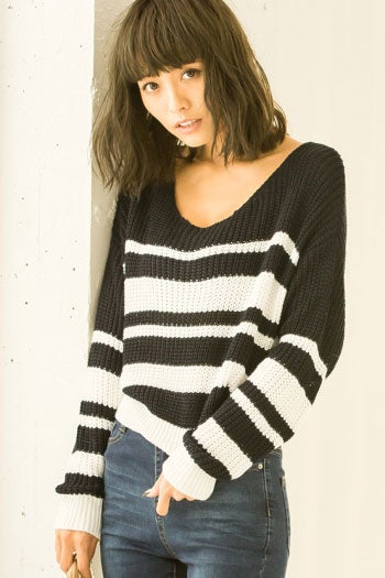 ショート丈ニットドルマンボーダートップス「Re:EDIT by GALSTAR」2,698円（税込）／画像提供：Re:EDIT by GALSTAR