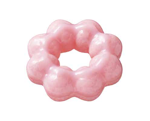 【ミスド新作メニュー】「白いポン・デ・いちごみるく」“やわもち”薄ピンク生地を使った全3種