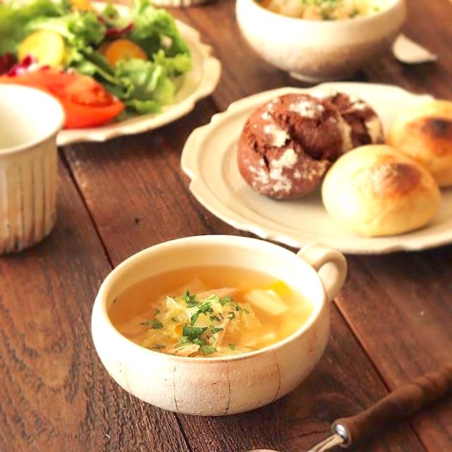 オムライスに合うスープ14選 簡単に作れて相性も抜群なレシピ集めました モデルプレス