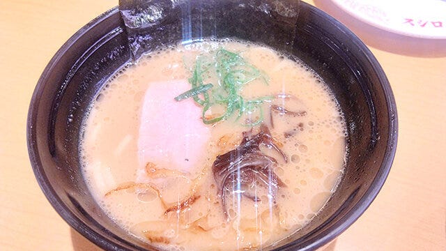 スシロー期間限定濃厚味噌ラーメン