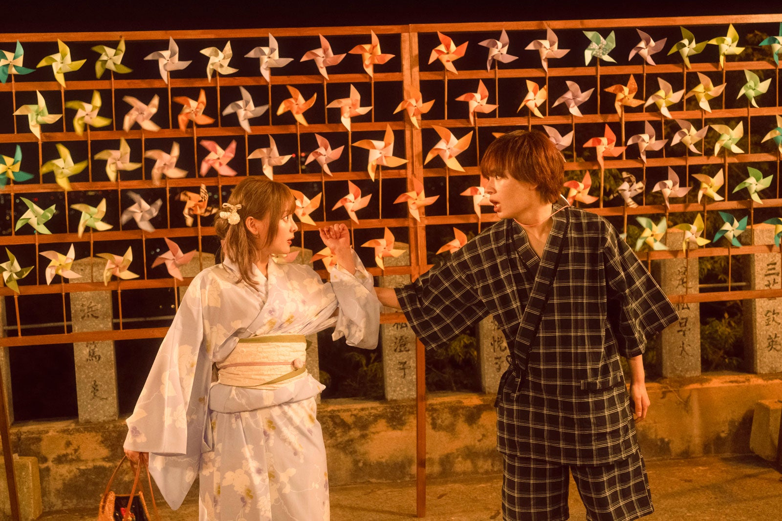 なにわ男子・大西流星＆齊藤なぎさら“青春感たっぷり”浴衣姿「恋を知らない僕たちは」夏祭りシーン場面写真公開