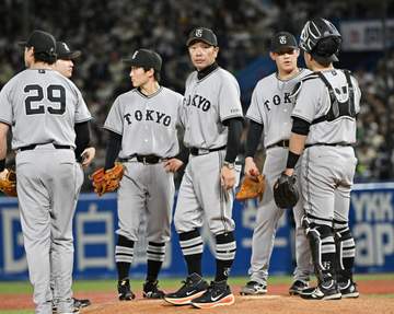 巨人 まさかの九回逆転サヨナラ負け 守護神・マルティネスが1点リード守れず