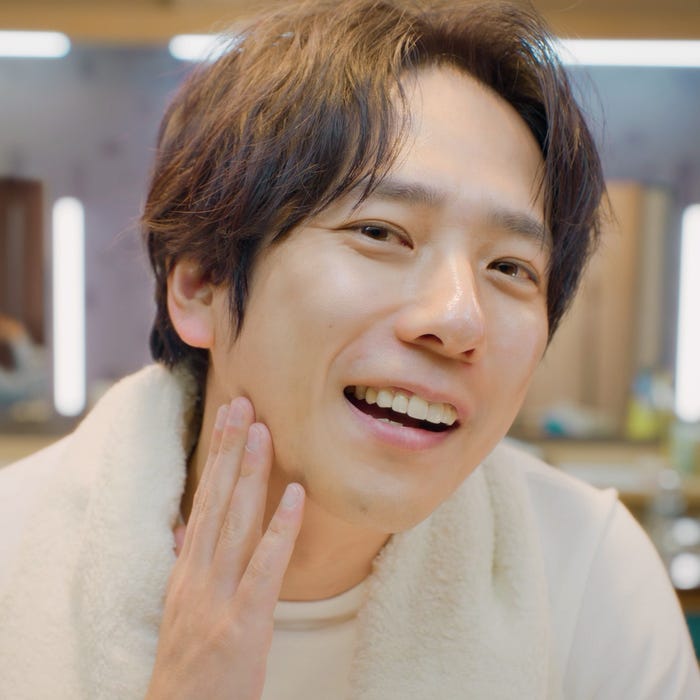 二宮和也/DHC新CMシリーズ【「にゃんピーズ 」うるおい呼び込むクレンジング篇】(提供写真)