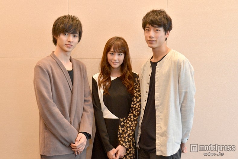 桐谷美玲、山崎賢人＆坂口健太郎と“一夜限り”の試み「覗かれたみたいで