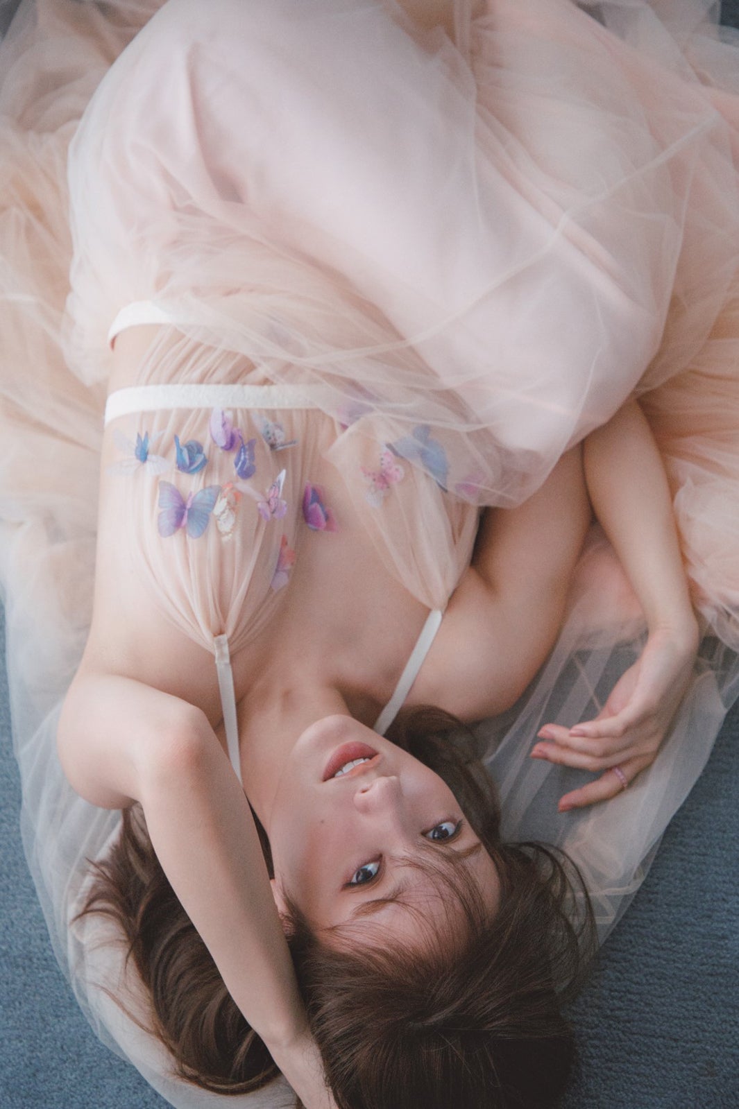 「sweet特別編集 谷まりあ写真集 You and Me」新たに公開された掲載カット（提供写真）