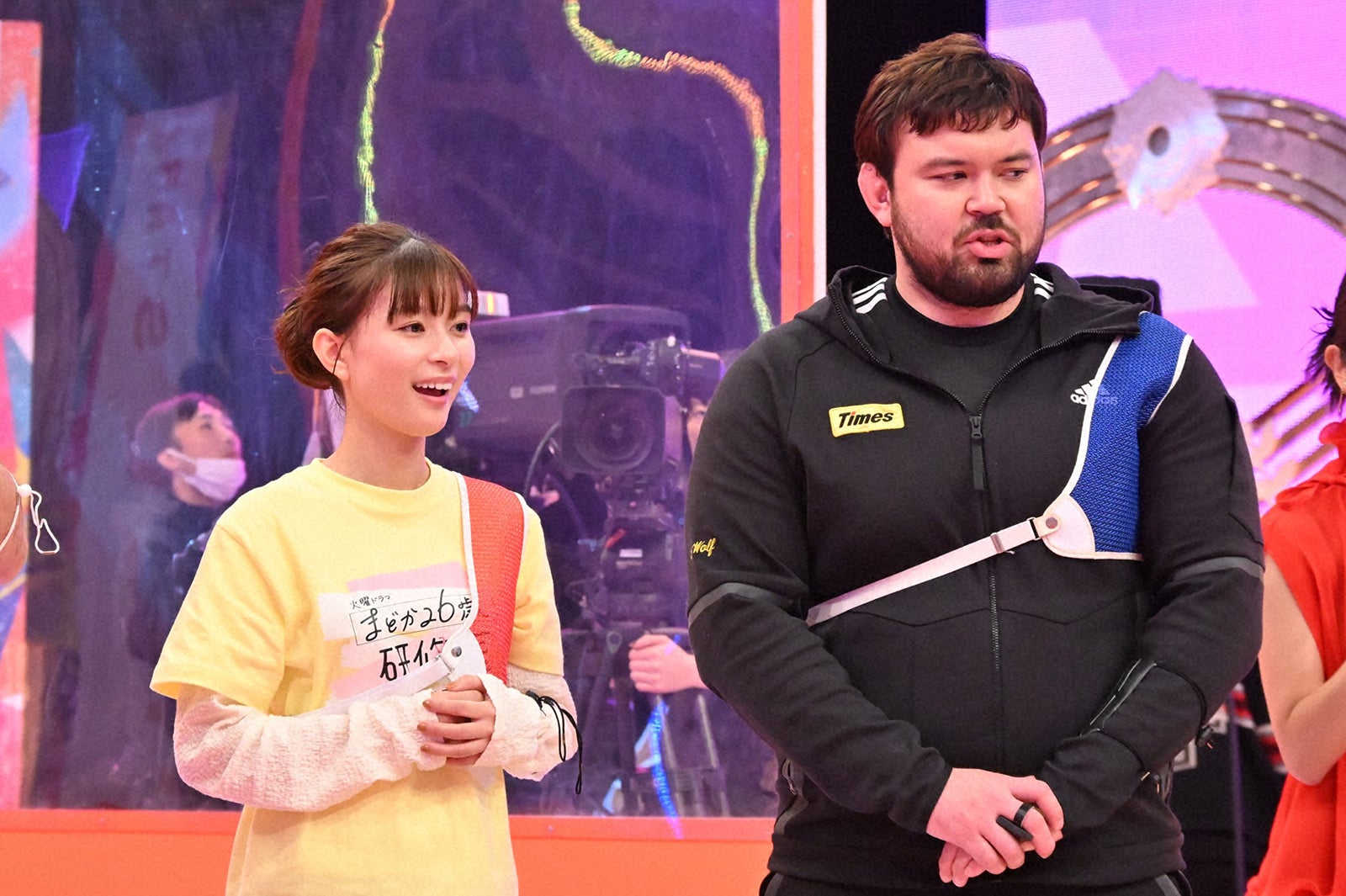 芳根京子、近内三孝（C）TBS