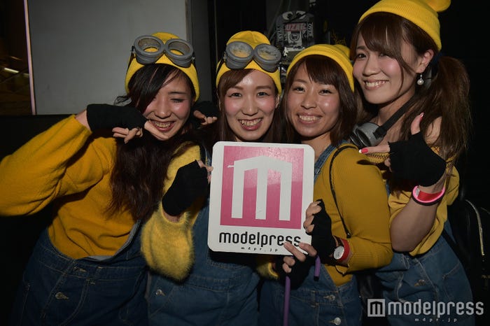 渋谷でのスナップ (C)モデルプレス