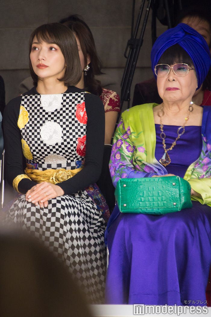 後藤真希、桂由美氏 (C)モデルプレス