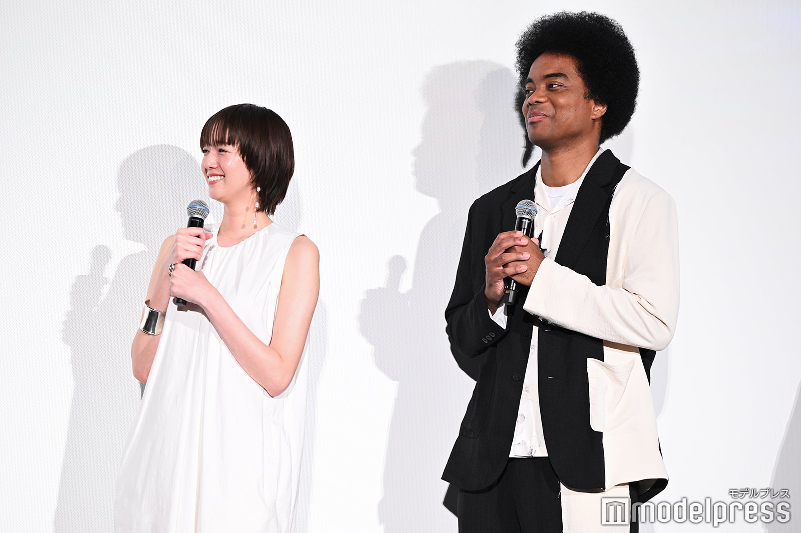 佐藤栞里、（C）モデルプレス