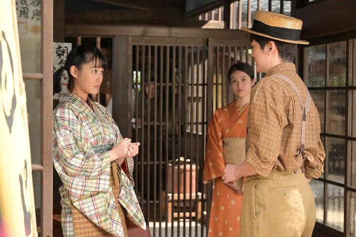 原菜乃華、今田美桜、高橋文哉「あんぱん」第33話(C)NHK