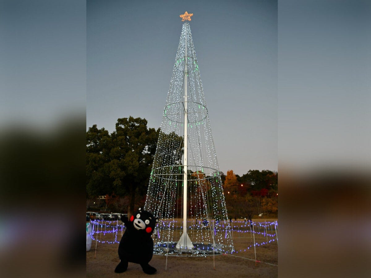 「光のファンタジー菊池2023 点灯式」＝11月25日、熊本県菊池市