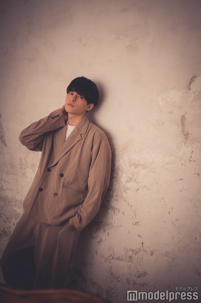 小松ケビンさん(C)モデルプレス