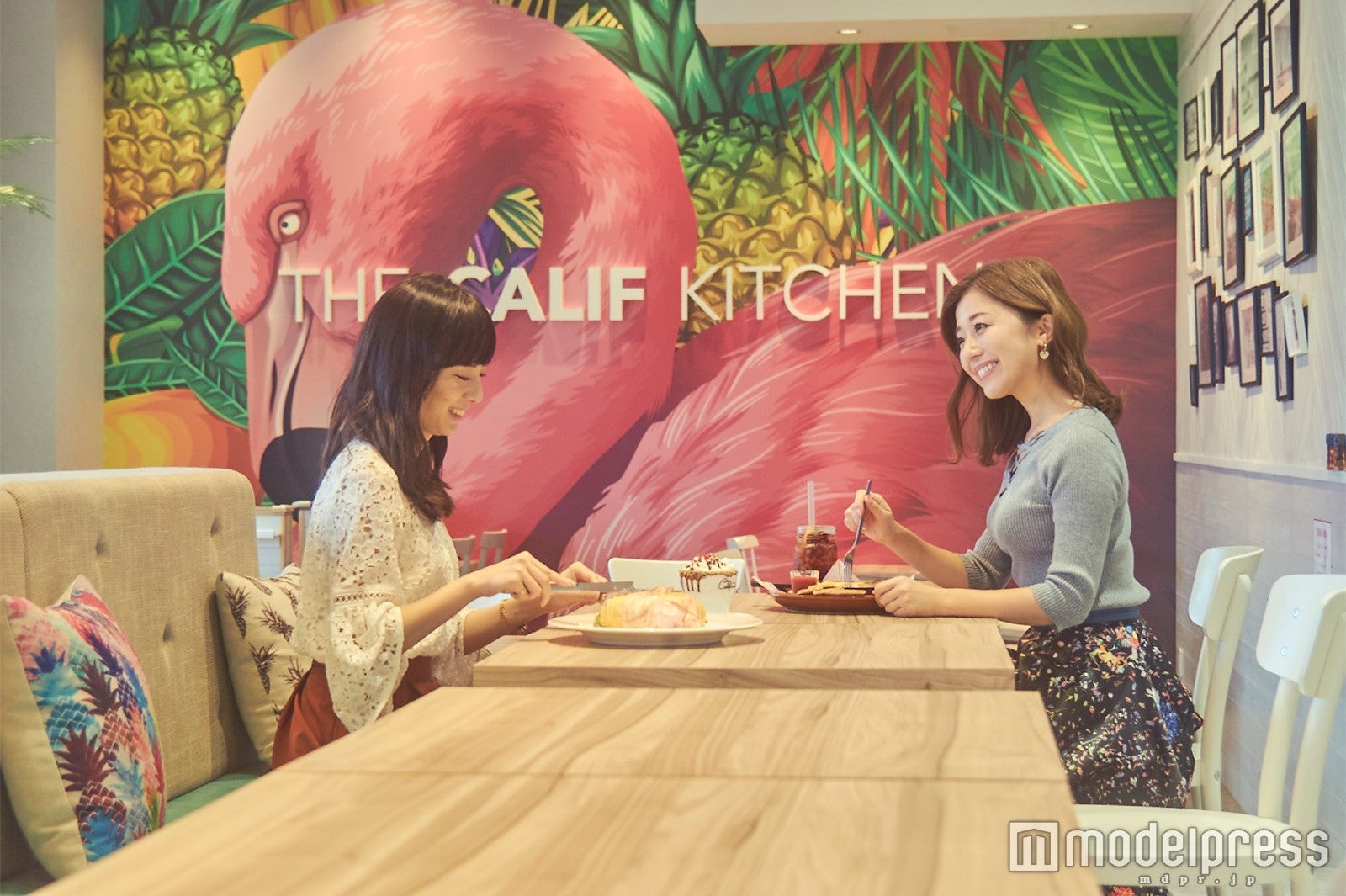 絵になるフラミンゴ、ビビッドな一枚が撮れそう（C）モデルプレス