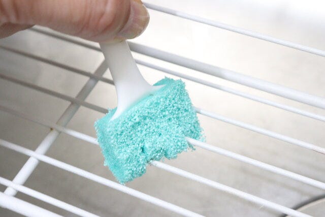ダイソーのスキマの達人（食器洗い機・水切りカゴ洗い）のスポンジ