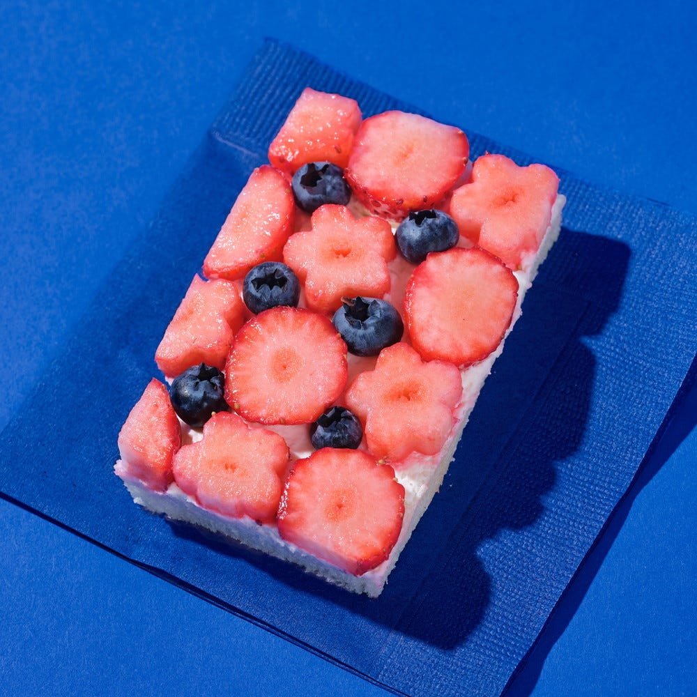 「BLOOM244」新大久保にフルーツオープンサンド専門店、旬の果物×特製クリームがマッチ