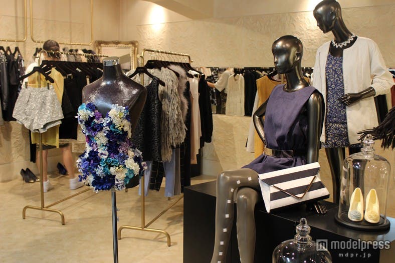 先日「Lilidia」プレスルームにて行われた展示会の模様