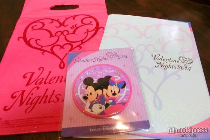 「バレンタイン・ナイト2014」のプレゼント(パンフレット、コースター)