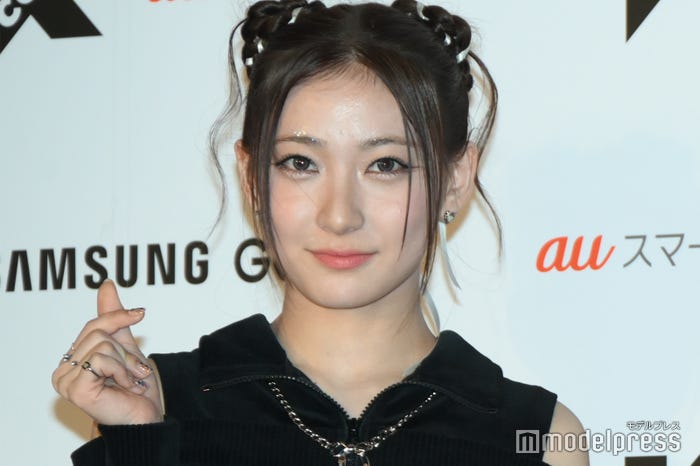 RIN/IS:SUE(C)モデルプレス