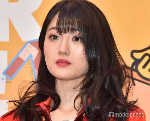 “可愛すぎる新喜劇女優”小寺真理、編み物姿公開「器用で尊敬」「美脚に目が行く」の声