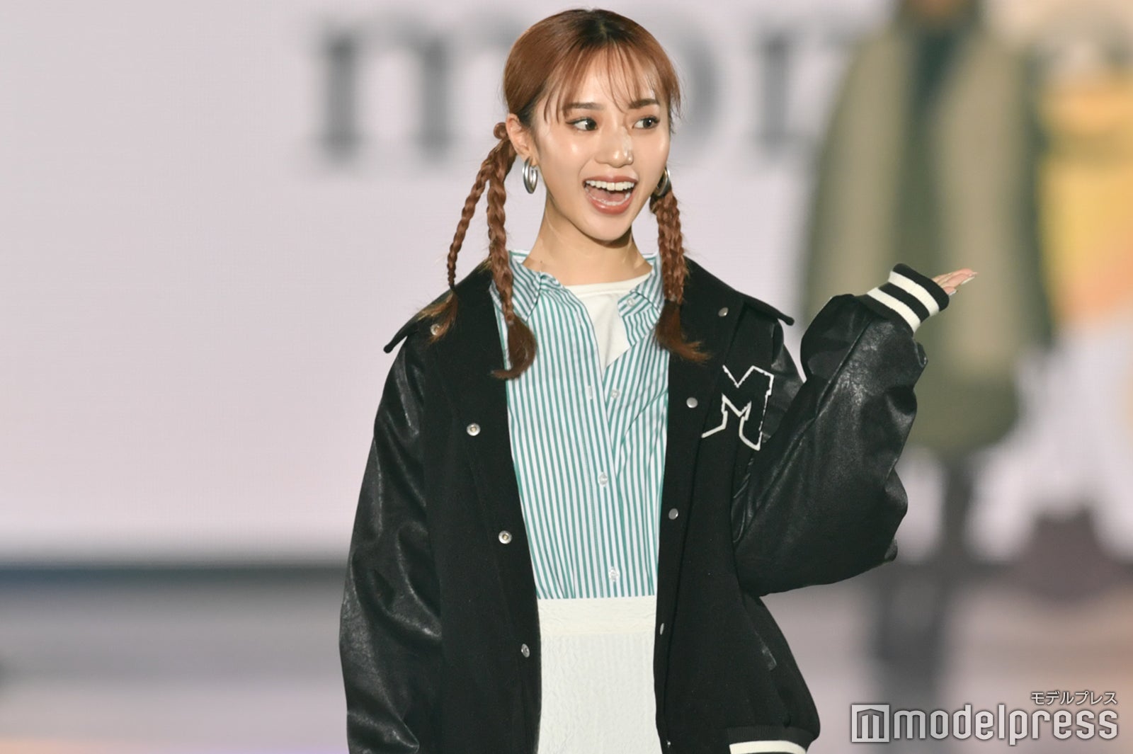 （C）モデルプレス