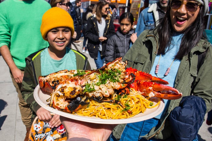 ブルックリンで行われたスモ―ガスバーグの様子／画像提供：スモーガスバーグさいたま新都心実行委員会