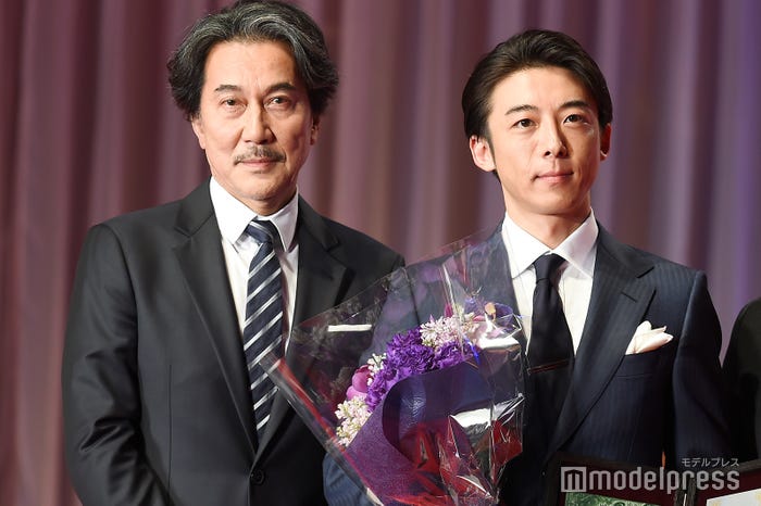 役所広司、高橋一生(C)モデルプレス