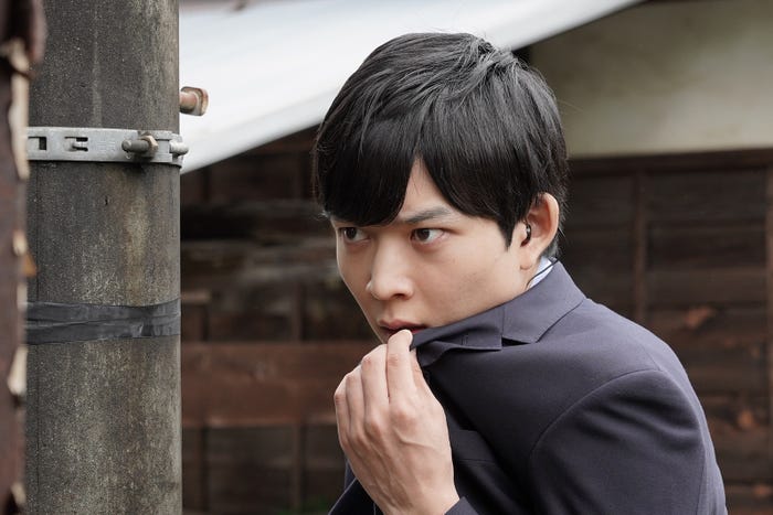 鈴木仁/「TWO WEEKS」より(C)カンテレ