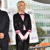 りゅうちぇる 渋原ファッション でショーをプロデュース いろんなファッション 性別 年齢の方も楽しんで モデルプレス りゅうちぇる 渋原ファッション でショーをプロデュース いろんなファッション 性別 年齢の方も楽しんで モデルプレス