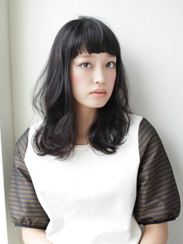骨格ストレートさんが似合うミディアムの髪型特集 失敗しない似合わせヘアとは モデルプレス 骨格ストレートさんが似合うミディアムの髪型特集 失敗しない似合わせヘアとは モデルプレス