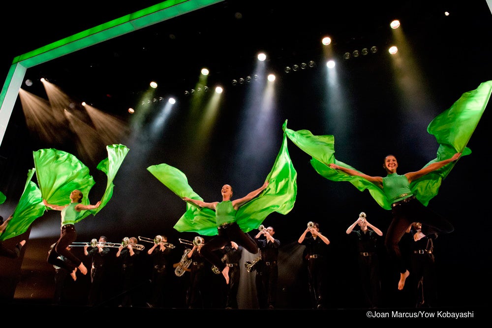 パフォーマンスショー「ブラスト！」