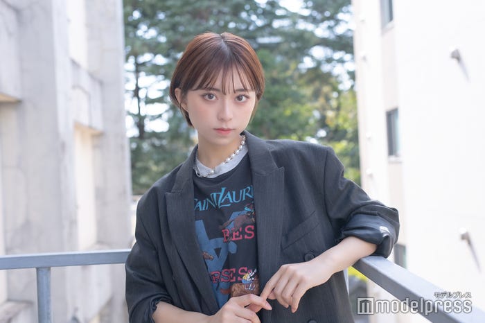 小西莉々栞さん(C)モデルプレス