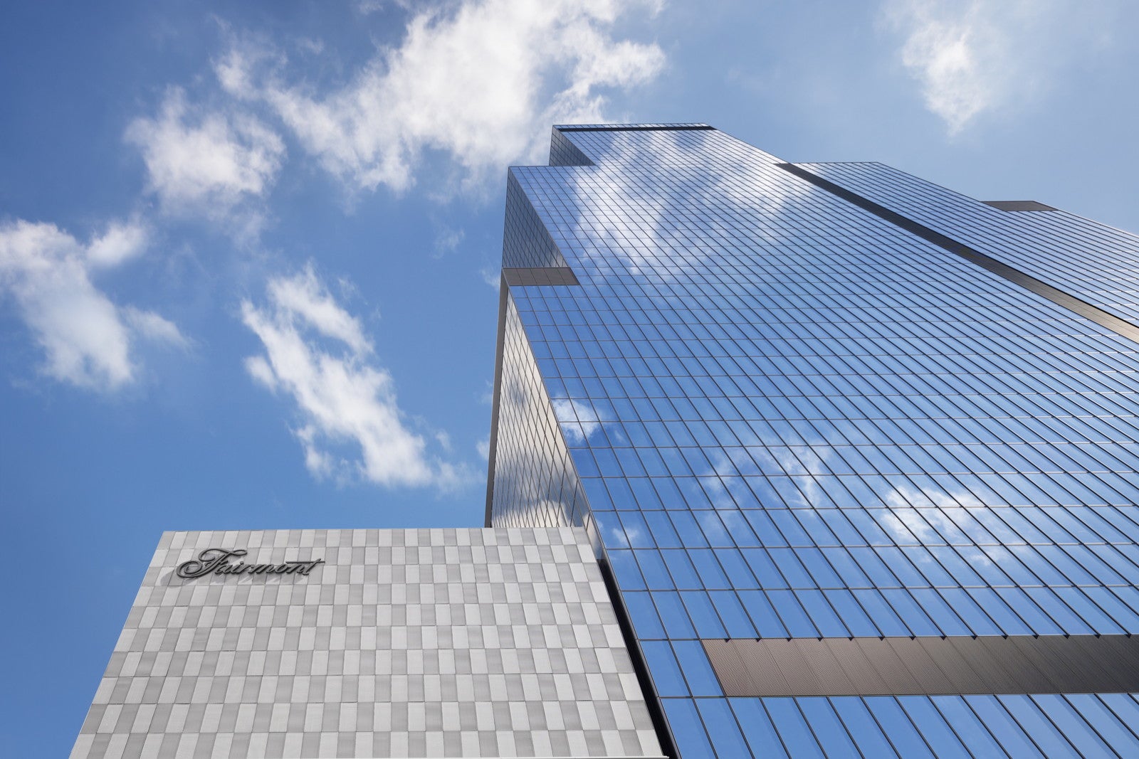 日本初上陸ホテル「フェアモント東京」2025年7月開業、芝浦から壮大なスカイラインを一望