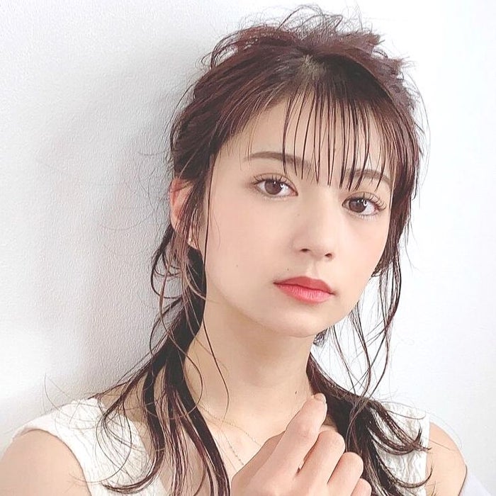 マスク姿で出来るおしゃれって 簡単ヘアアレンジで叶える好印象な髪型をご紹介 モデルプレス マスク姿で出来るおしゃれって 簡単ヘアアレンジで叶える好印象な髪型をご紹介 モデルプレス