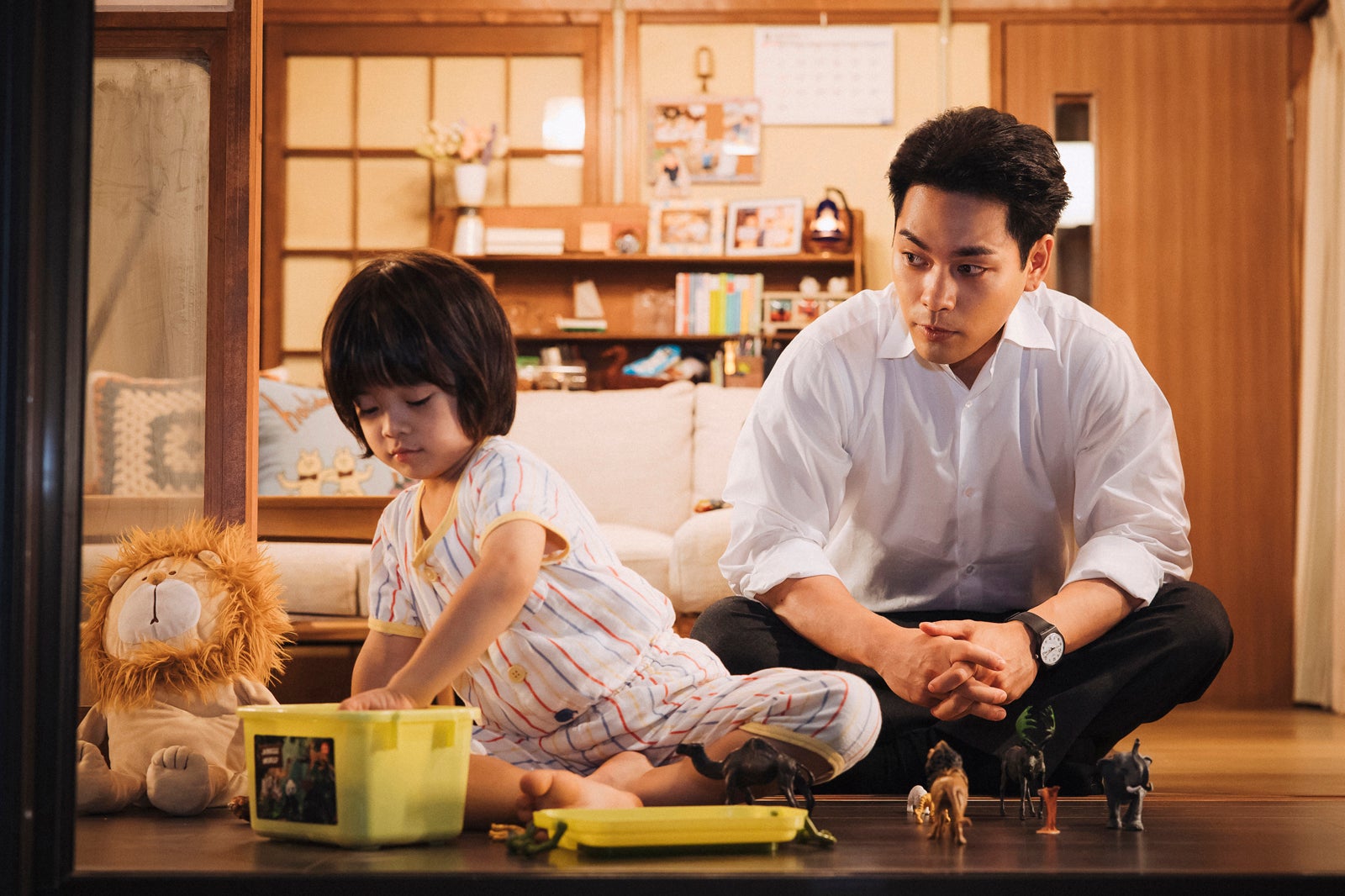 佐藤大空、柳楽優弥「ライオンの隠れ家」第4話（C）TBS