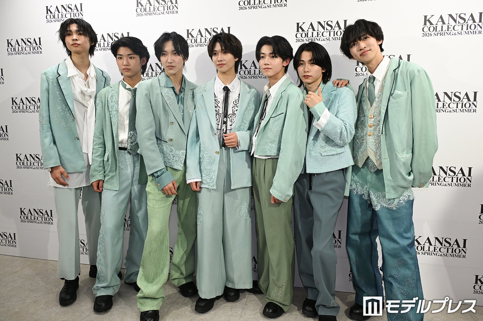 TOBE所属・CLASS SEVEN、新曲初披露で全力パフォーマンス 一糸乱れぬダンスでギャップも【関コレ2026S/S】