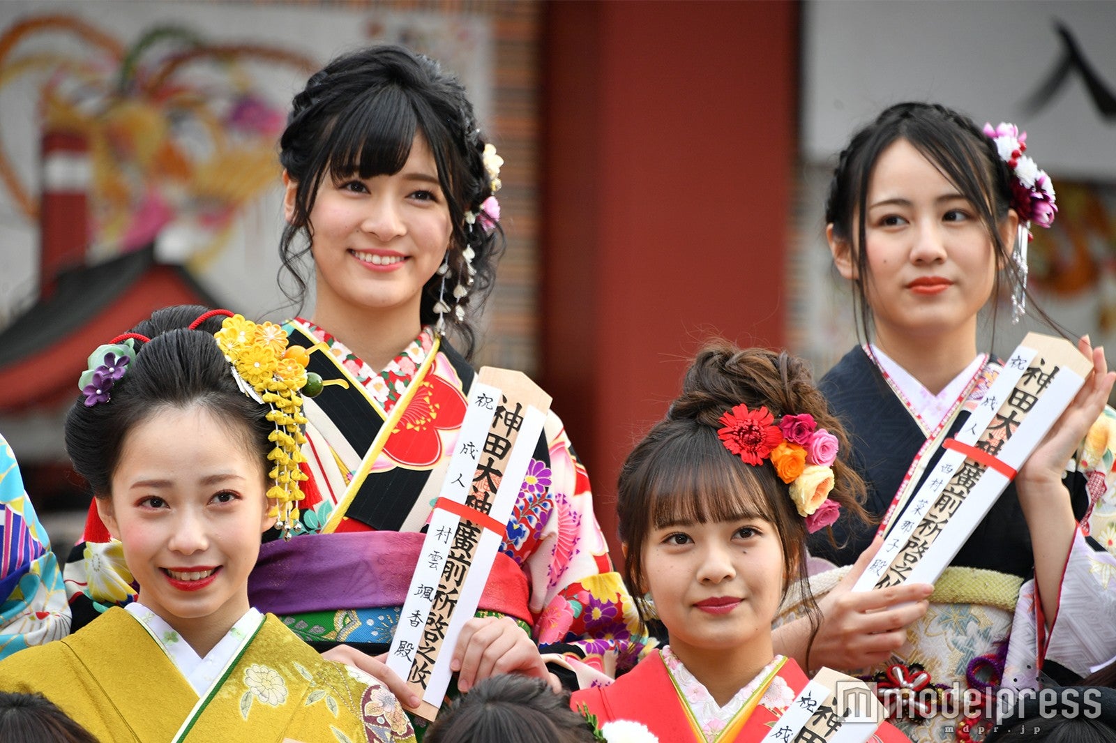 村雲颯香、西村菜那子 （C）モデルプレス