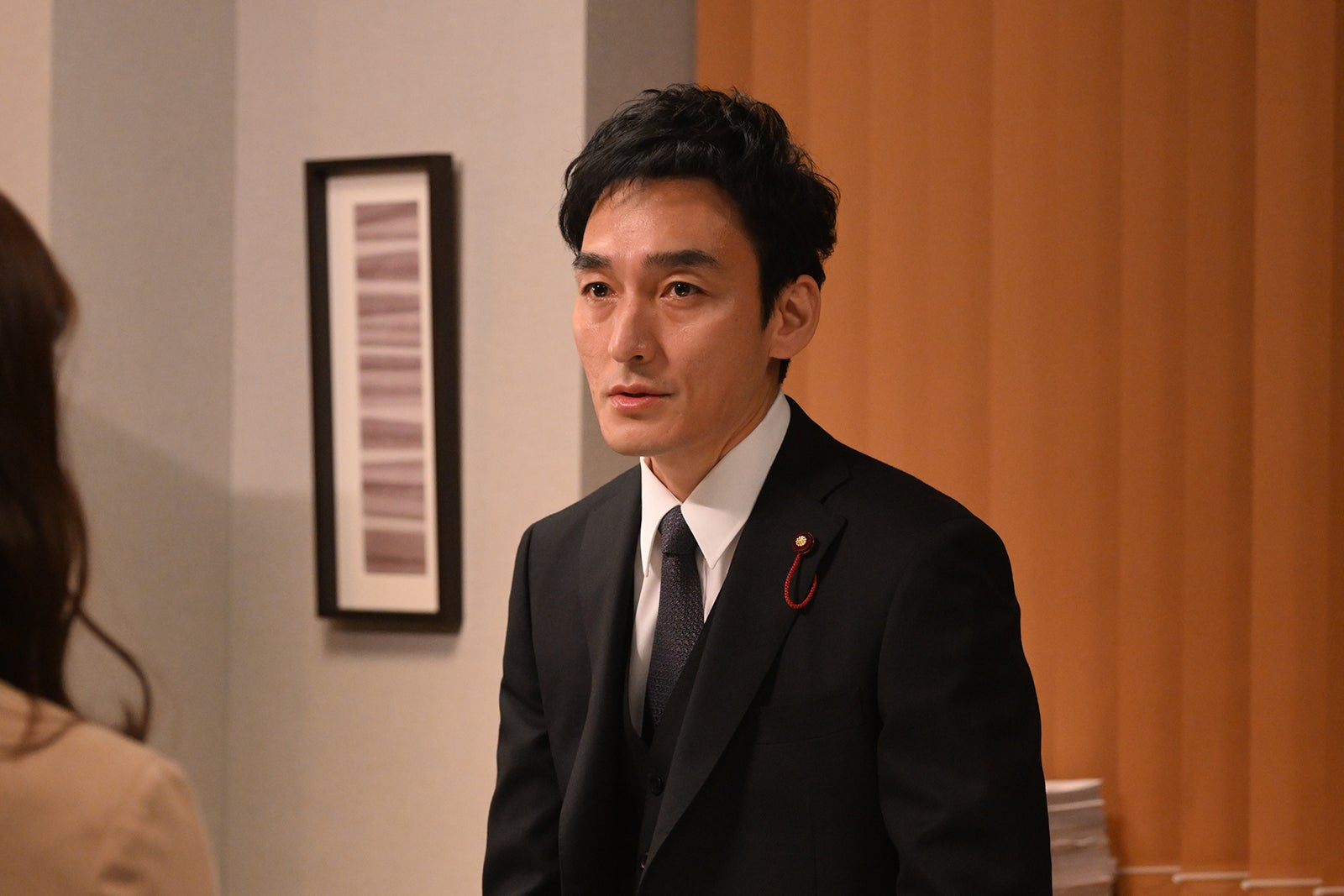 ＜罠の戦争 第10話＞鷲津、復讐される側へ 政界内に怪文書が出回る