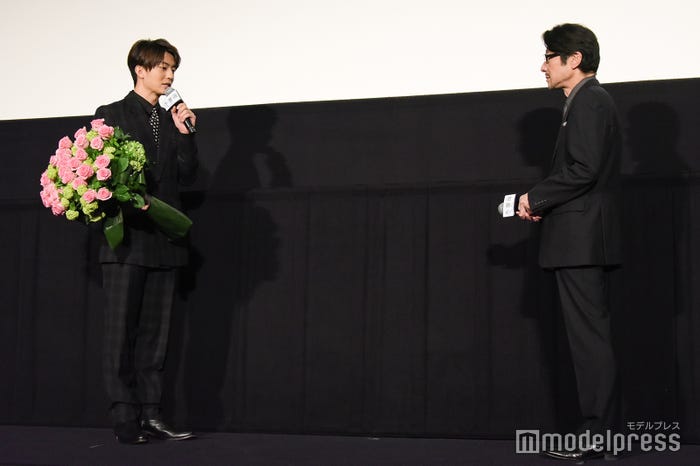 伊藤健太郎、阪本順治監督(C)モデルプレス