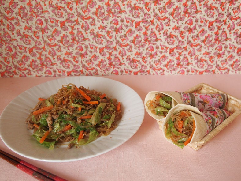 「サラダ　チャプチェ → 韓国トルティーヤ」