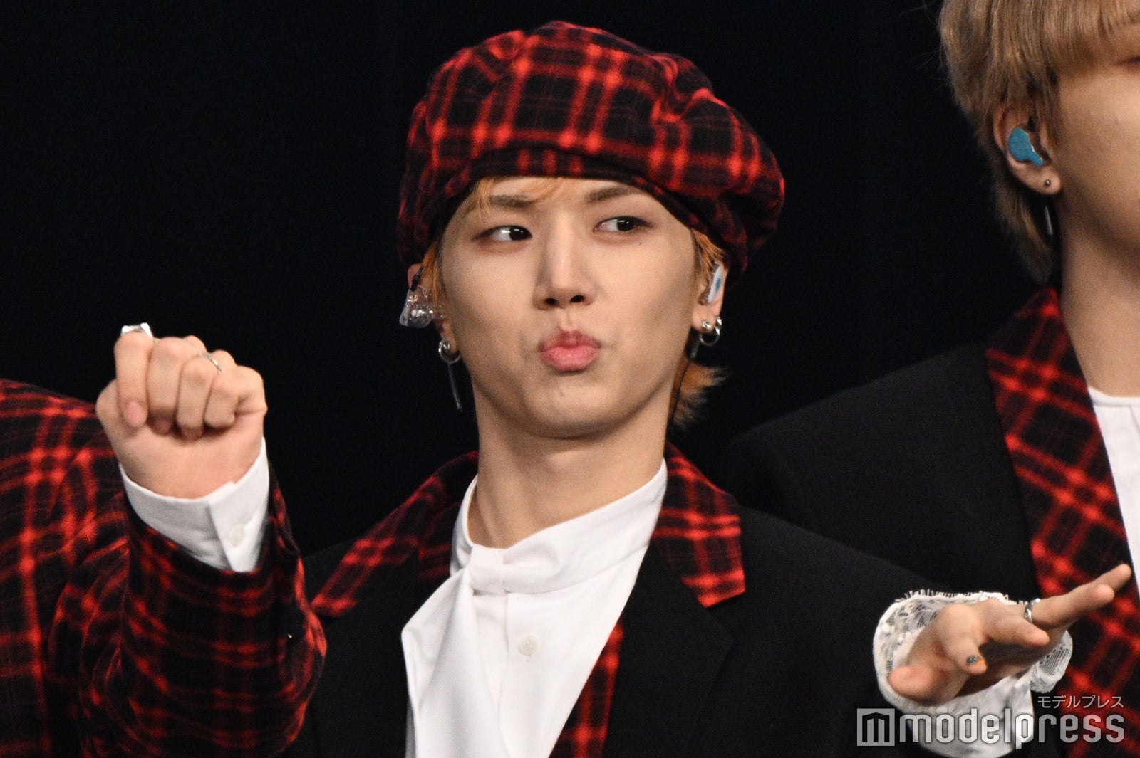 ノリノリのRIWOO（リウ）（C）モデルプレス