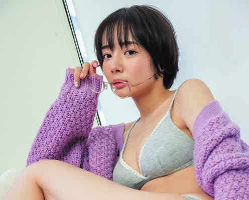 岡田紗佳、妄想広がるSEXYアパレル店員に