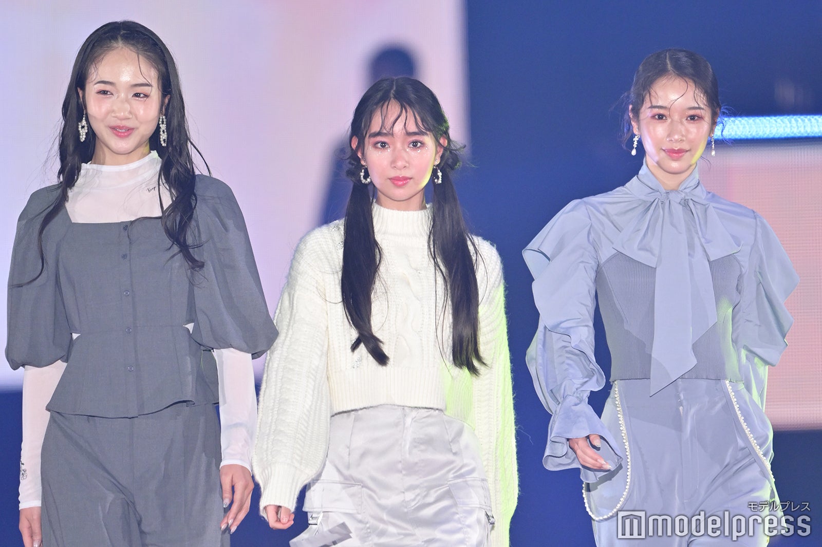 天翔愛、藤岡舞衣、天翔天音（C）モデルプレス