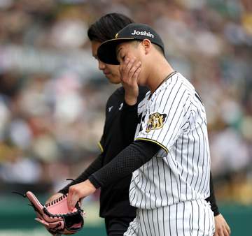 阪神 19日に負傷降板の伊原が出場選手登録抹消 球団は「腰部の張り」と説明 今季2勝の左腕が先発ローテから離脱
