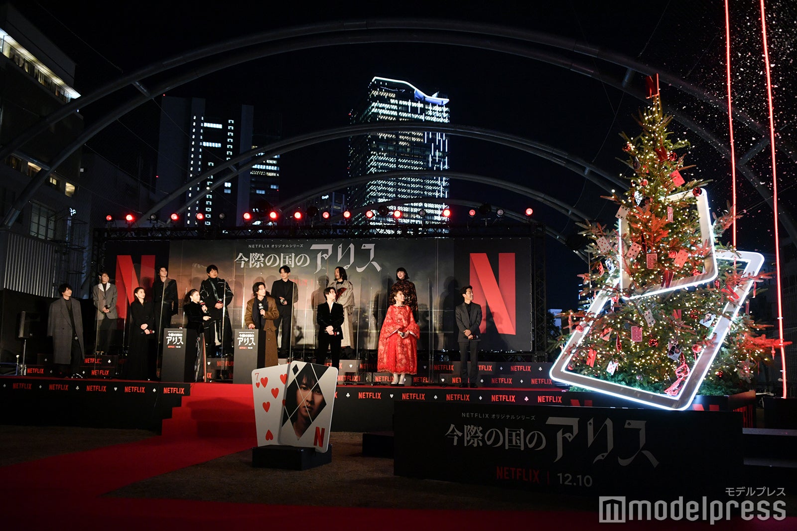 クリスマスツリー点灯の瞬間（C）モデルプレス