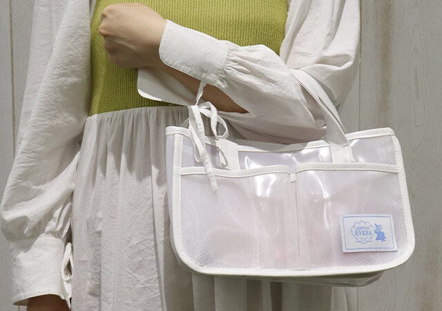 インレッド　InRed　8月号　雑誌　付録　雑誌付録　人気　おすすめ　オススメ　宝島社　宝島　レビュー　便利　優秀　当たり　最高　今月号　予定　今月　2023　ムーミン　収納トート　収納バッグ　バッグ　収納　トートバッグ　トート　サウナ　スパ　銭湯　温泉　旅行