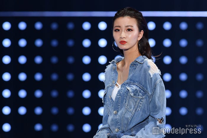 岡崎紗絵(C)モデルプレス