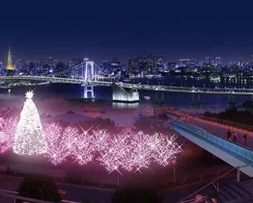 お台場の“桜イルミネーション”で一足早いお花見体験