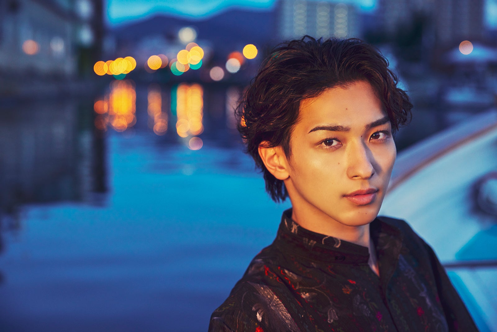 「横浜流星2024年カレンダー」（C）KADOKAWA