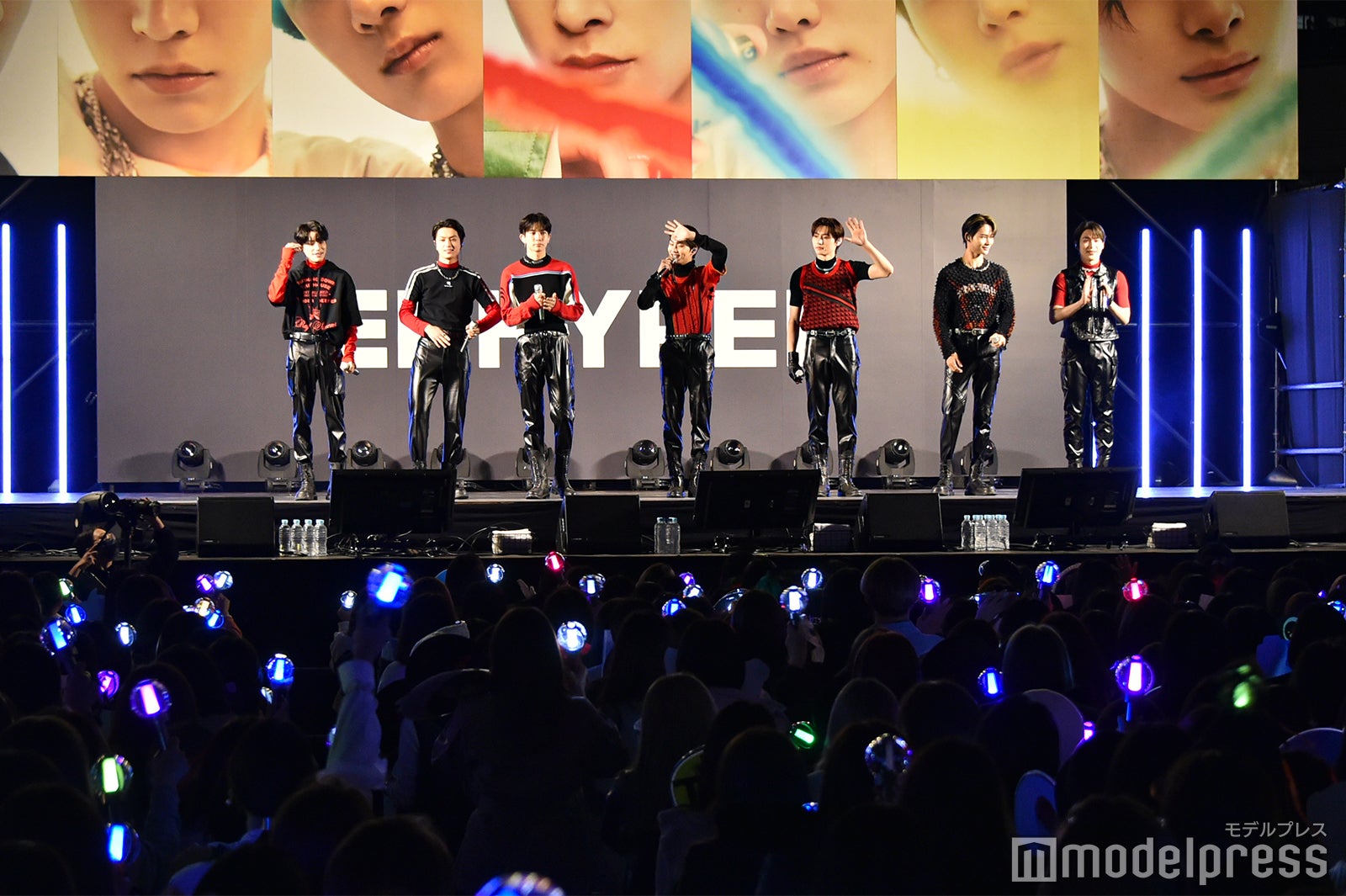 （左から）JAKE、JAY、HEESEUNG、JUNGWON、SUNGHOON、NI-KI、SUNOO／ENHYPEN日本1stアルバム「定め」発売記念イベント （C）モデルプレス