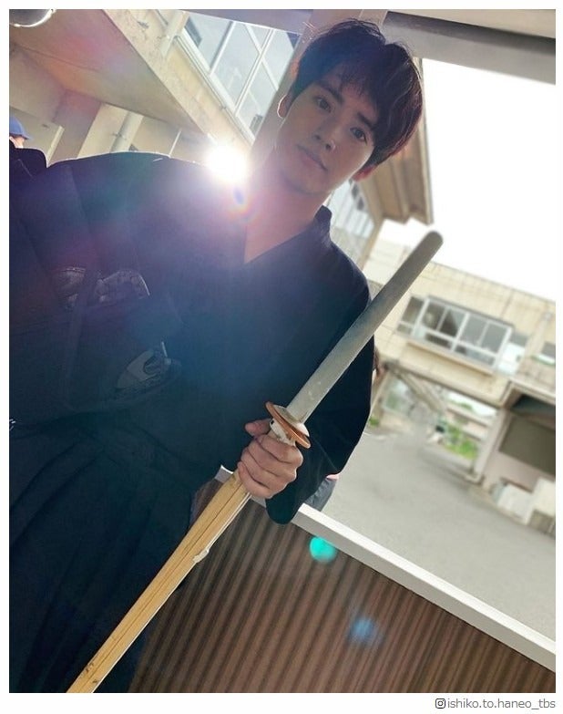 「石子と羽男」赤楚衛二の“剣道部”オフショットに「入部希望」の声殺到